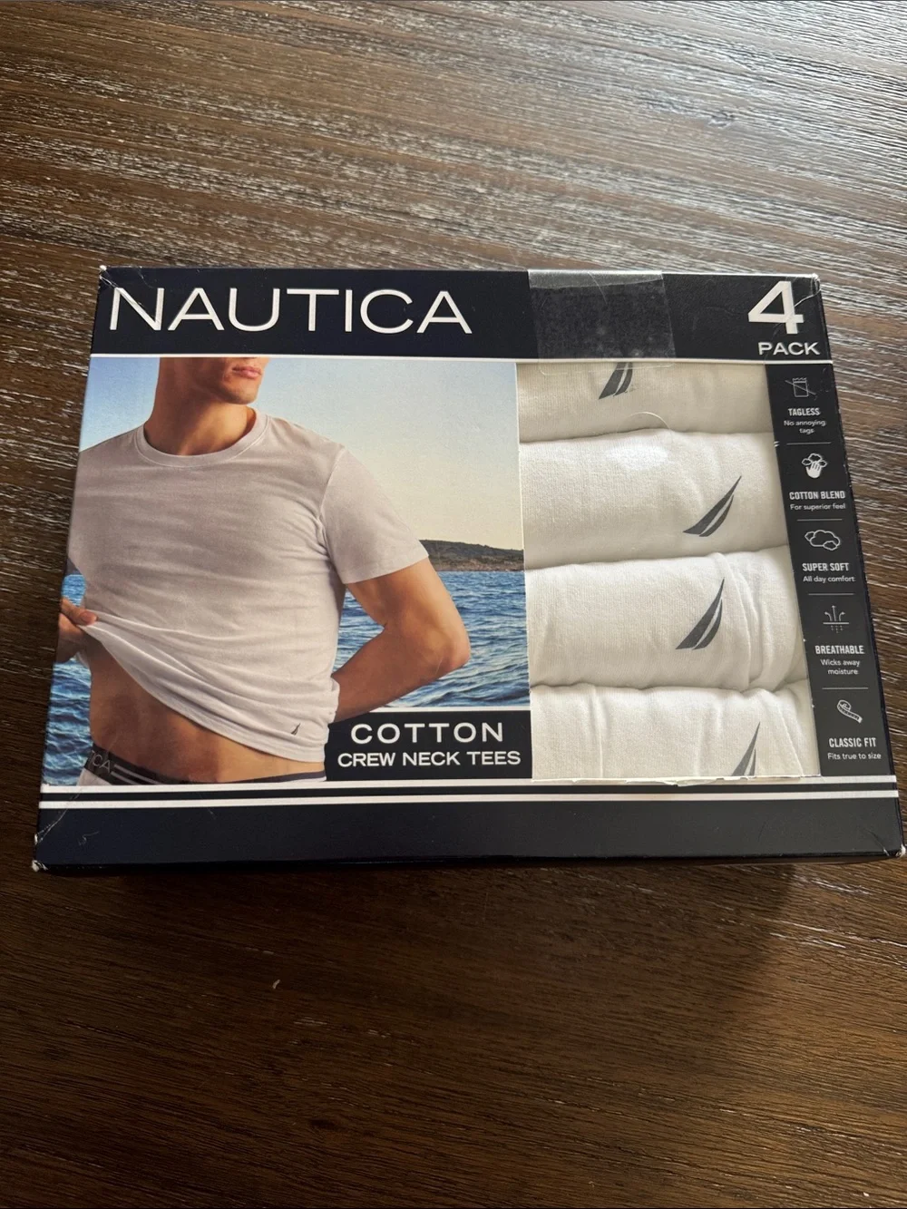 Nautica Men’s White Cotton Crew Neck Tees - 4 Pack Size M